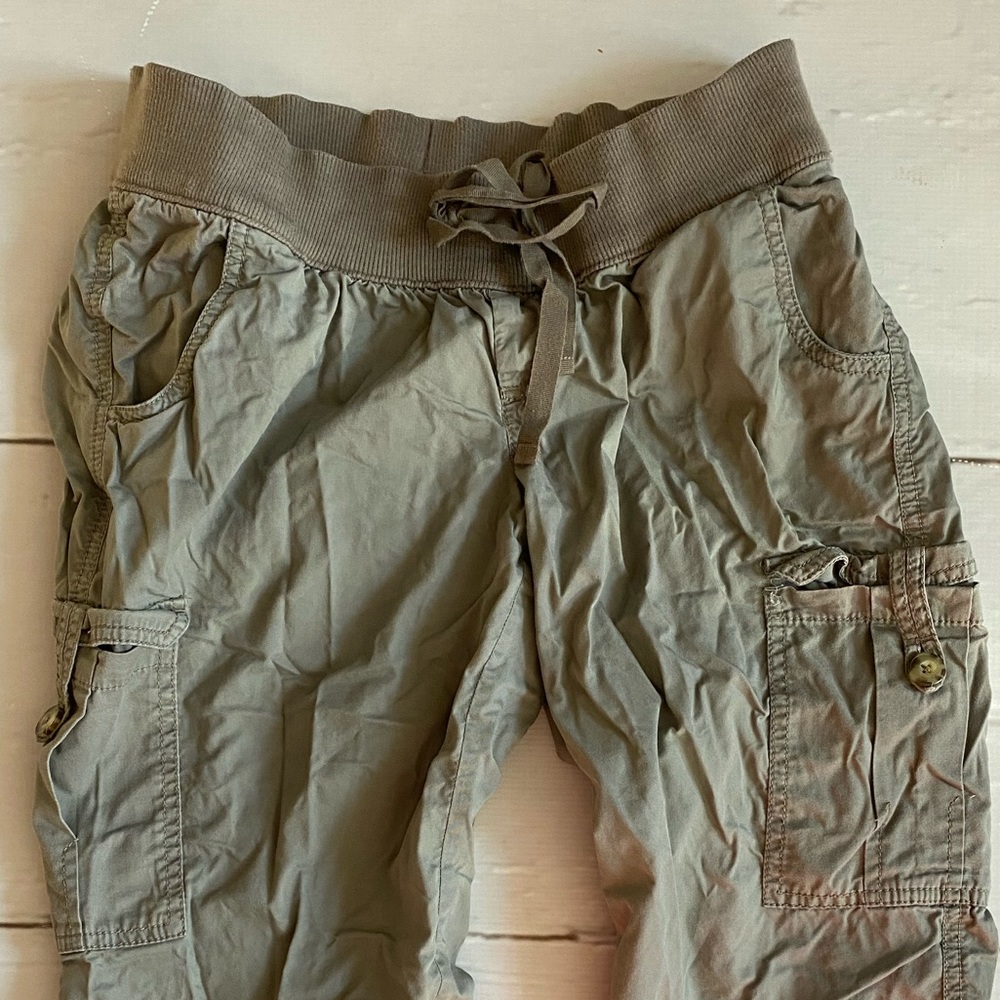 Olive green summer cargo pants